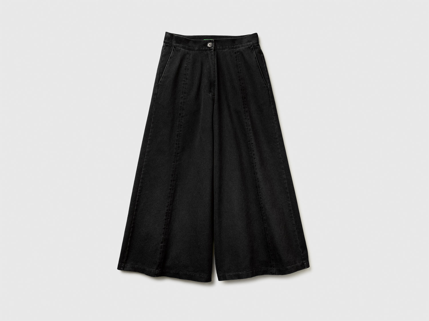 Pantaloni ampi 3/4 in cotone da donna nero | Benetton Outlet