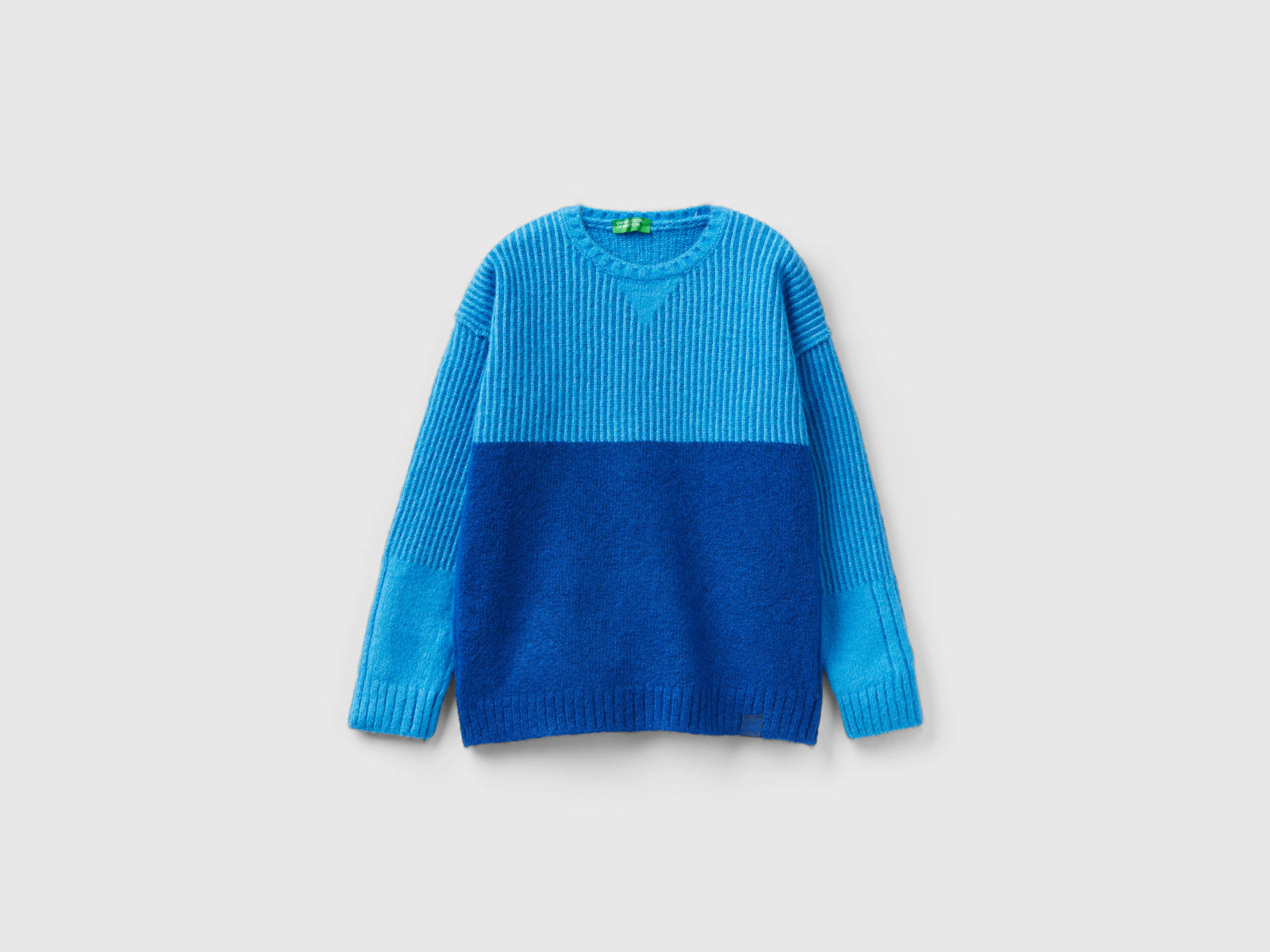 Maglia in ciniglia regular fit da bambino bluette | Benetton Outlet