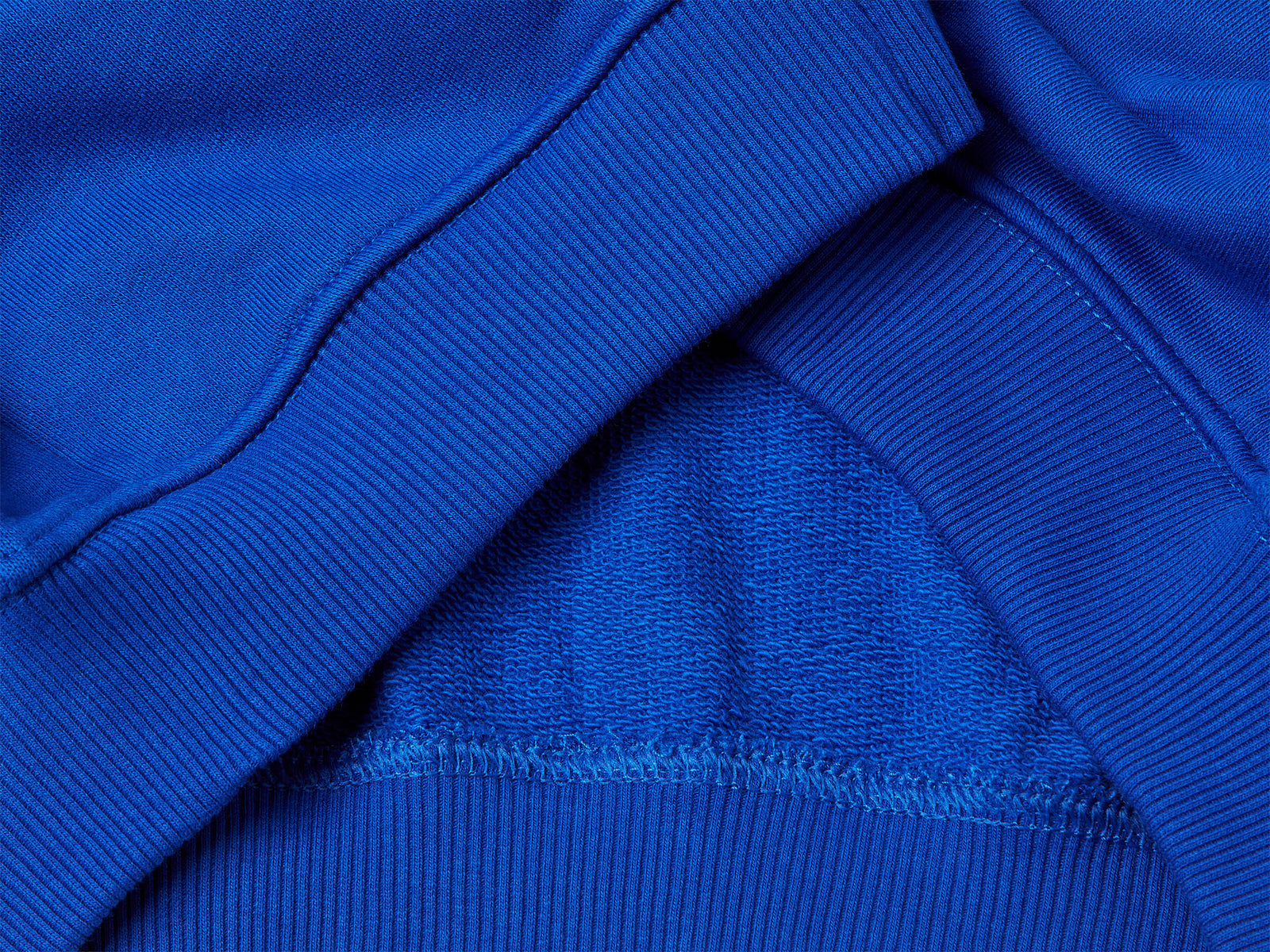 Felpa ampia con stampe da bambino bluette 3 | Benetton Outlet