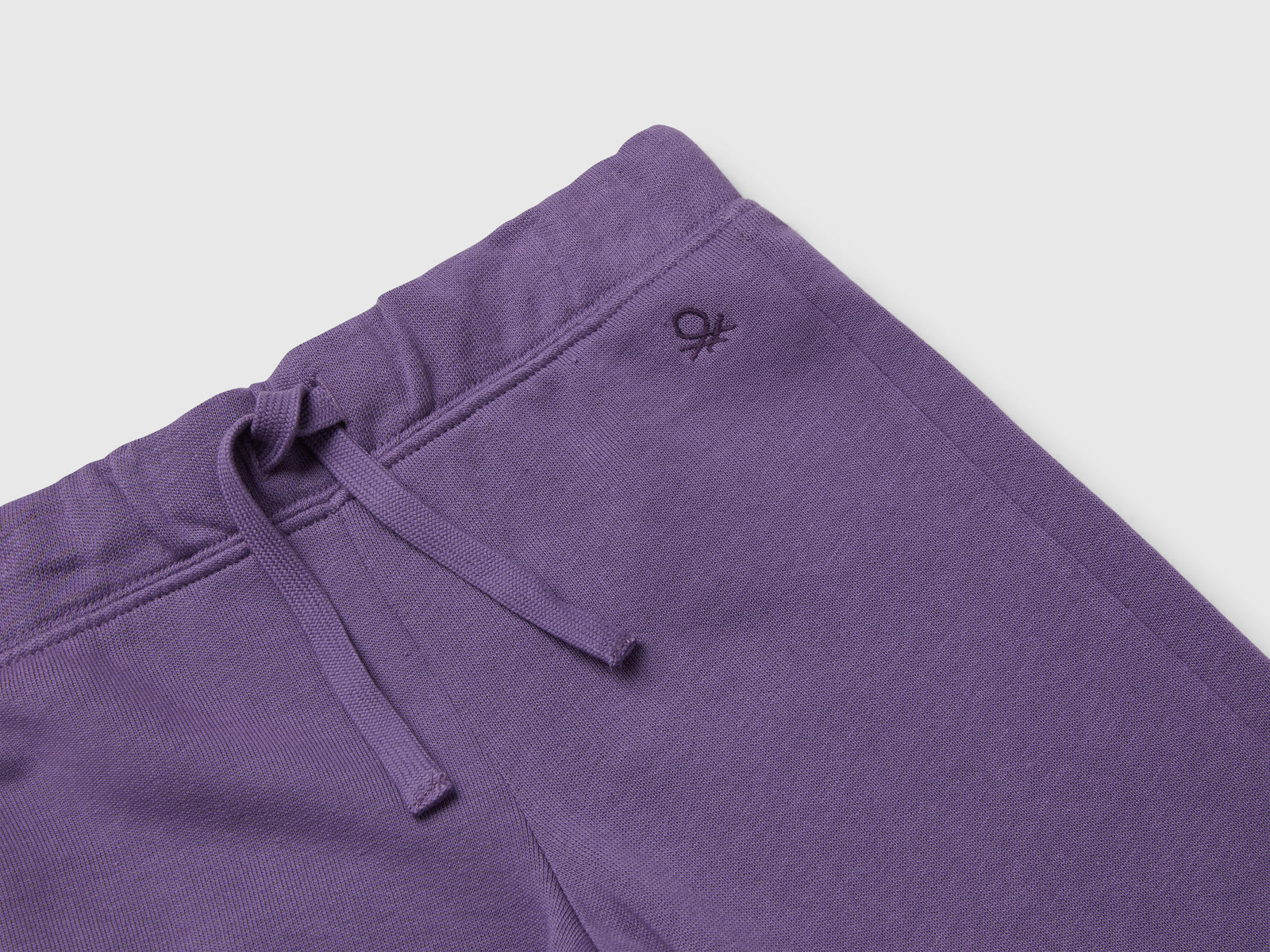 Pantaloni in felpa di cotone da bimba viola 3 | Benetton Outlet