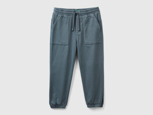 Joggers con coulisse e maxi tasche