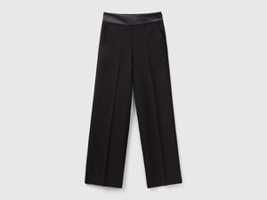 Pantaloni con cintura in raso