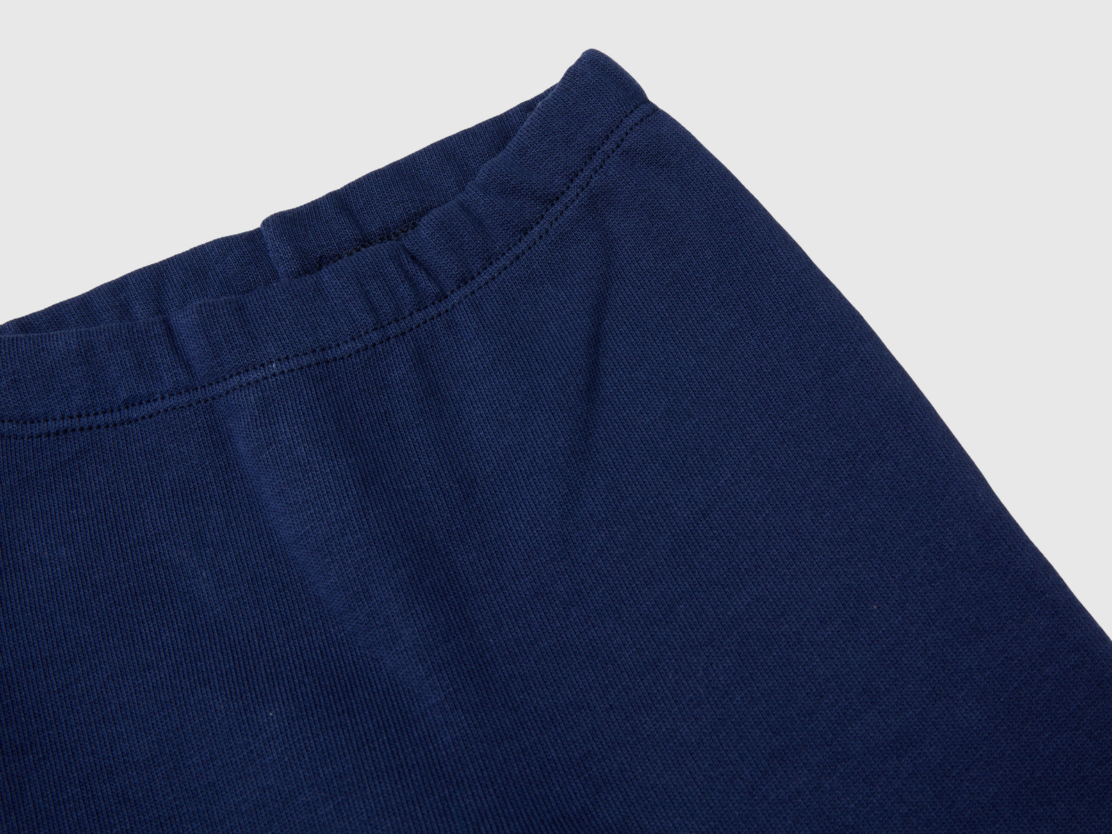 Completino in felpa di cotone bio da neonato blu scuro 3 | Benetton Outlet