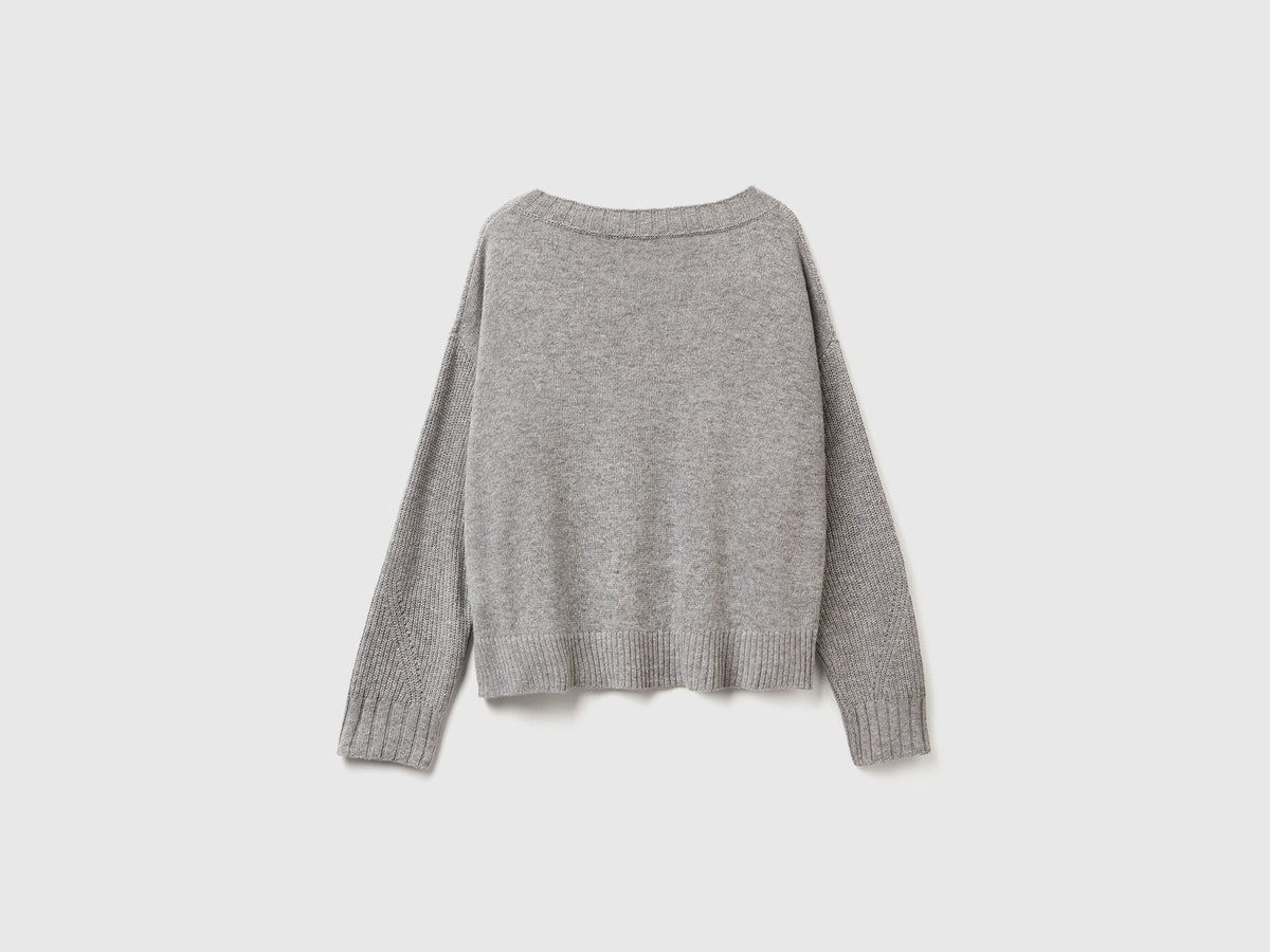 Maglia scollo a V in misto lana