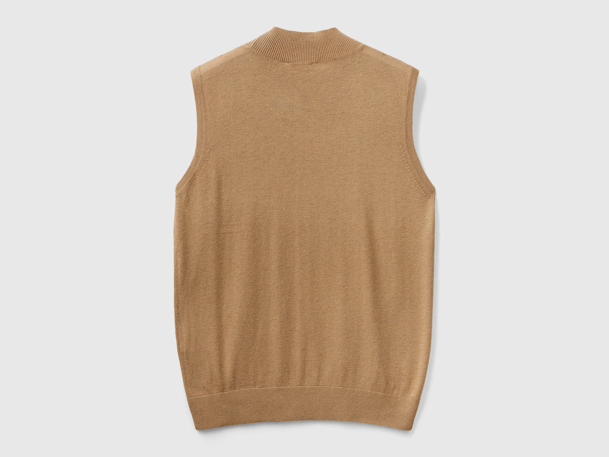Maglia smanicata in misto viscosa