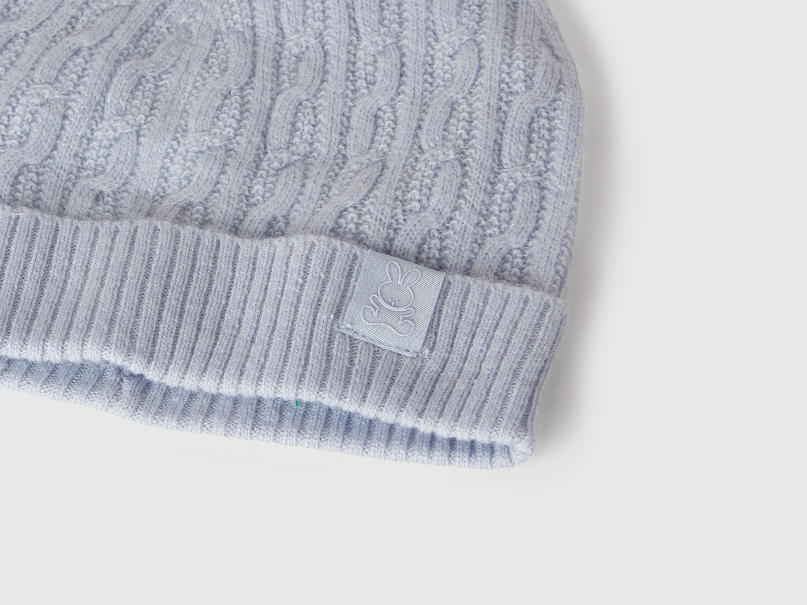 Cappello a trecce da neonato celeste 3 | Benetton Outlet