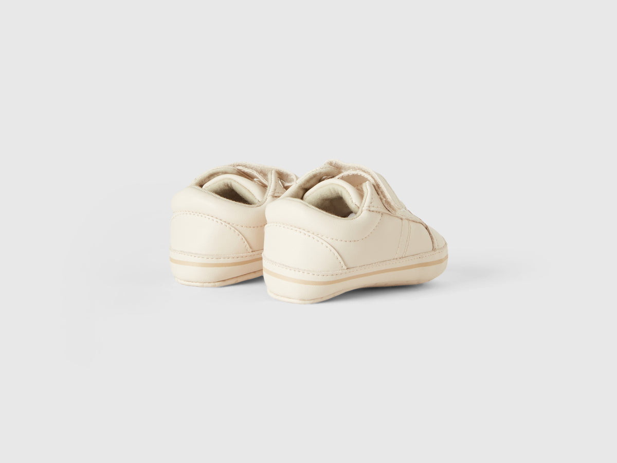 Scarpe primi passi con lacci