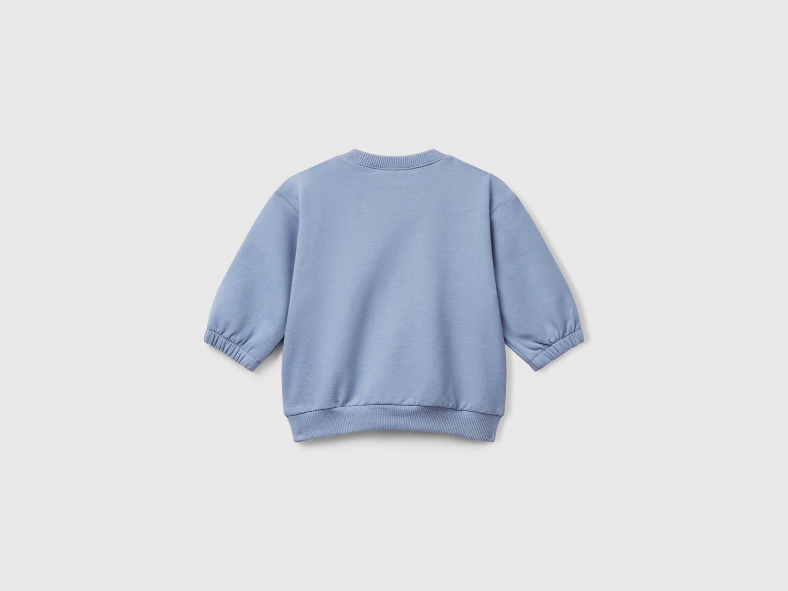 Felpa con ricamo e patch da neonato celeste 2 | Benetton Outlet