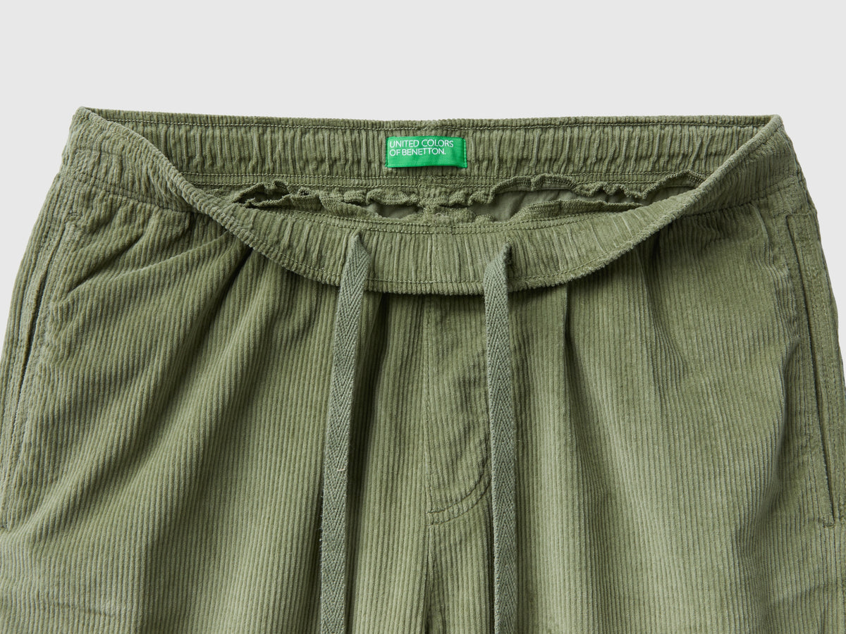 Joggers in velluto con coulisse