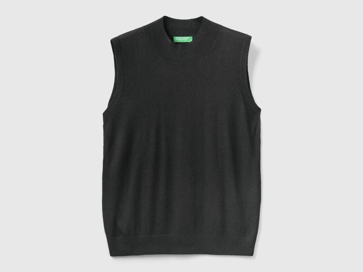 Maglia smanicata in misto viscosa