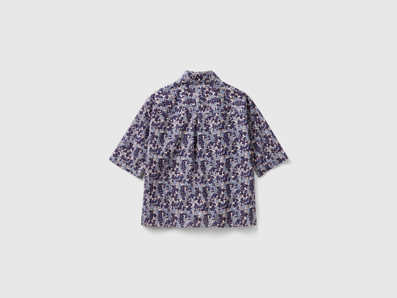 Camicia fantasia a manica corta da donna lilla 2 | Benetton Outlet