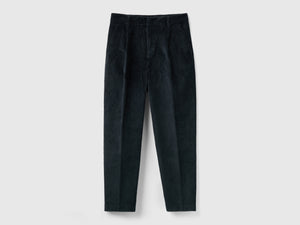 Pantaloni cropped in velluto a coste