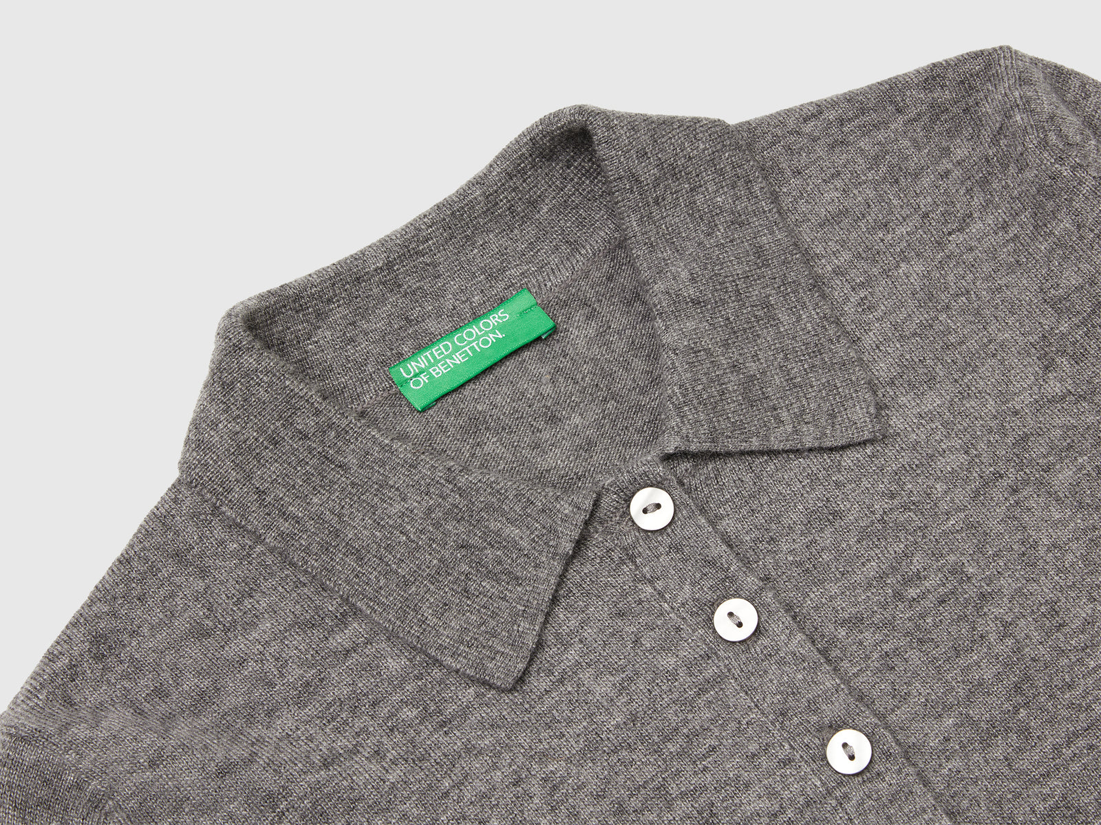 Polo in maglia in misto cashmere da donna grigio scuro 3 | Benetton Outlet