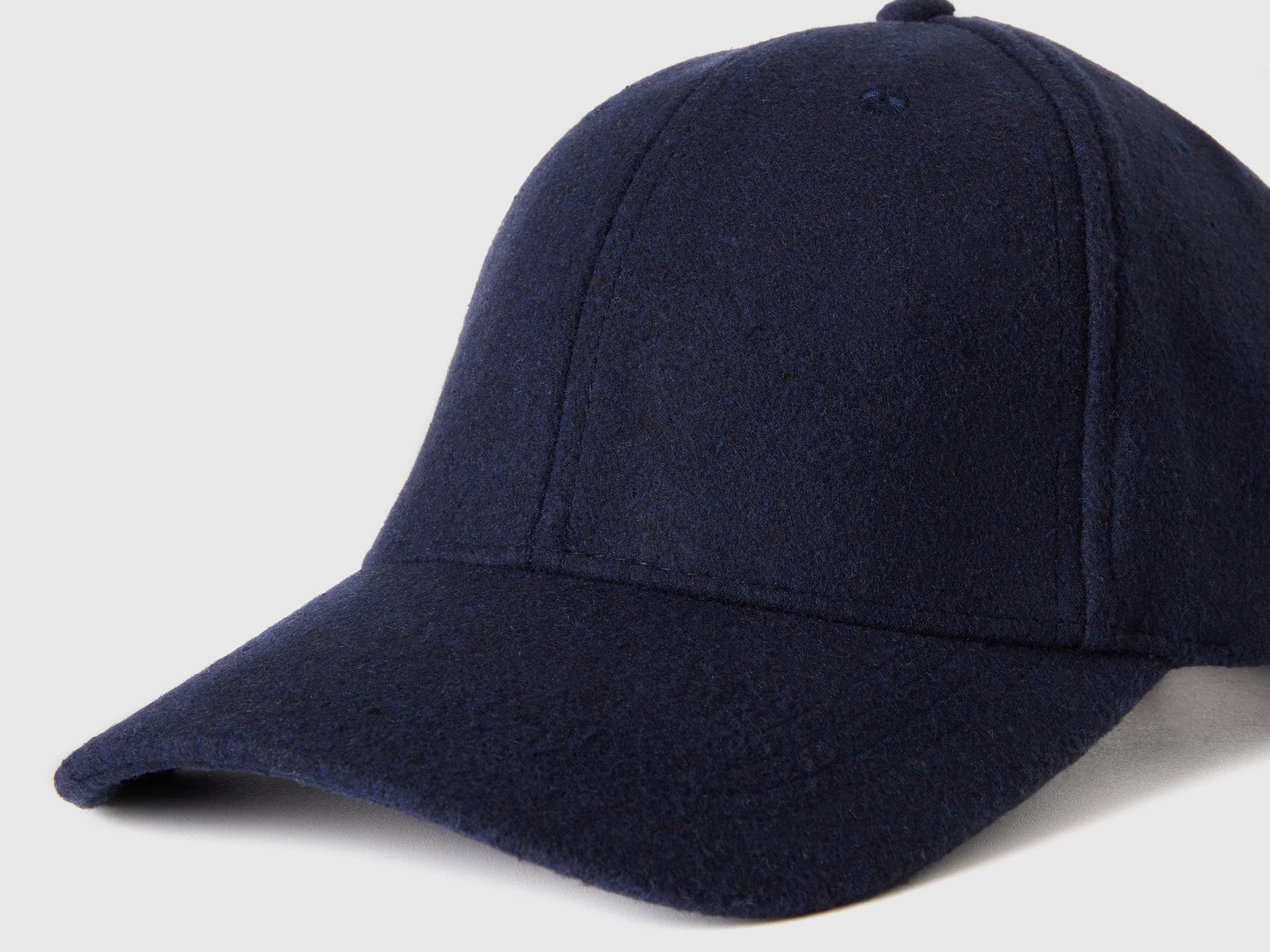 Cappello con visiera in panno da donna blu scuro 3 | Benetton Outlet