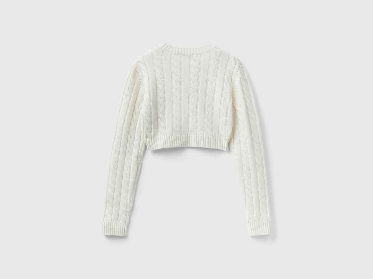 Maglia cropped con trecce