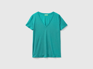 T-shirt scollo a V in viscosa