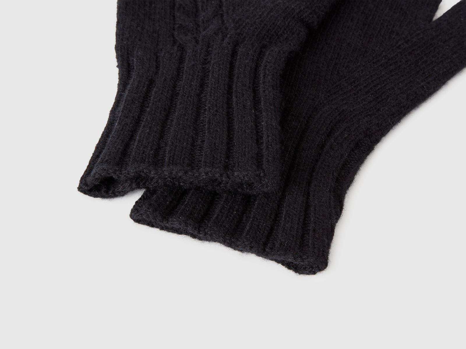 Guanti con lavorazione treccia da donna nero 3 | Benetton Outlet