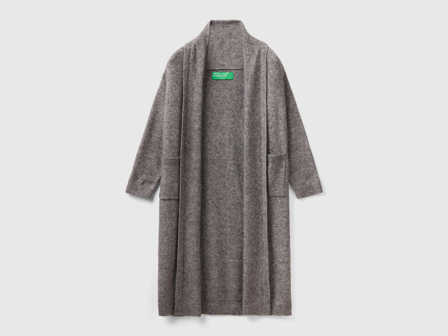 Cardigan lungo in filato riciclato da donna grigio scuro | Benetton Outlet