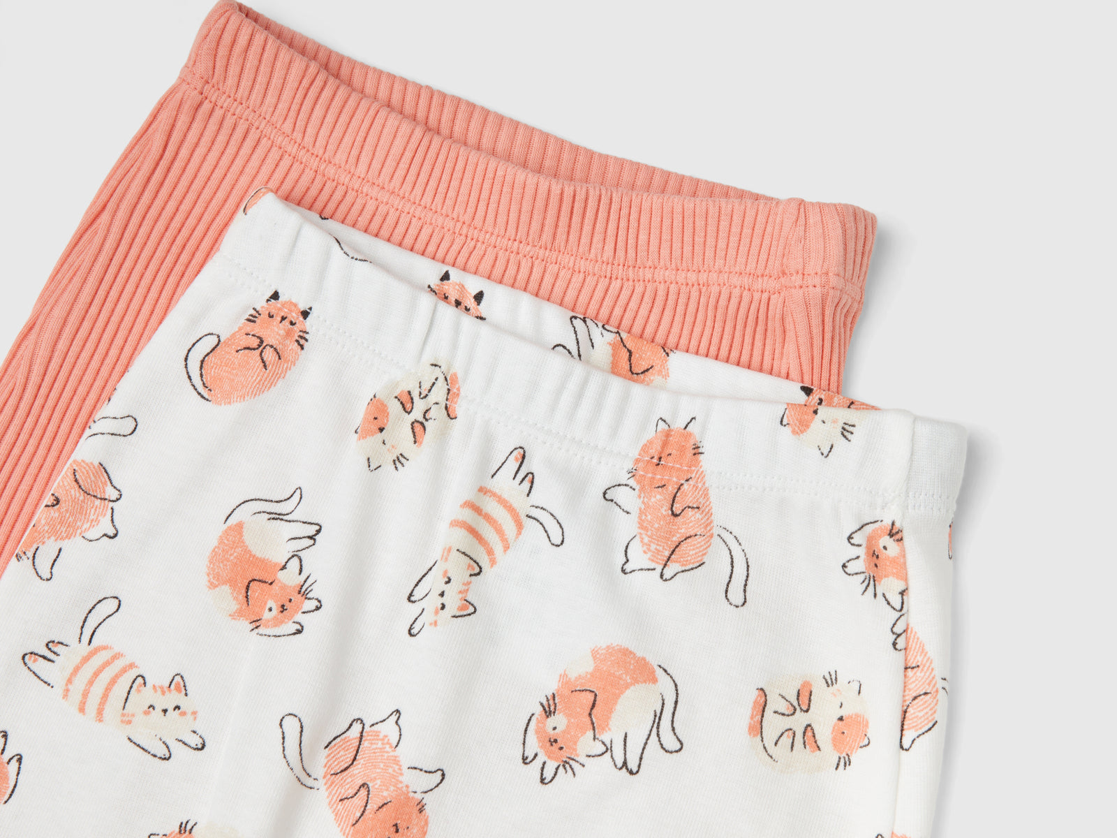 Due pantaloni in cotone bio da neonato multi-color 3 | Benetton Outlet