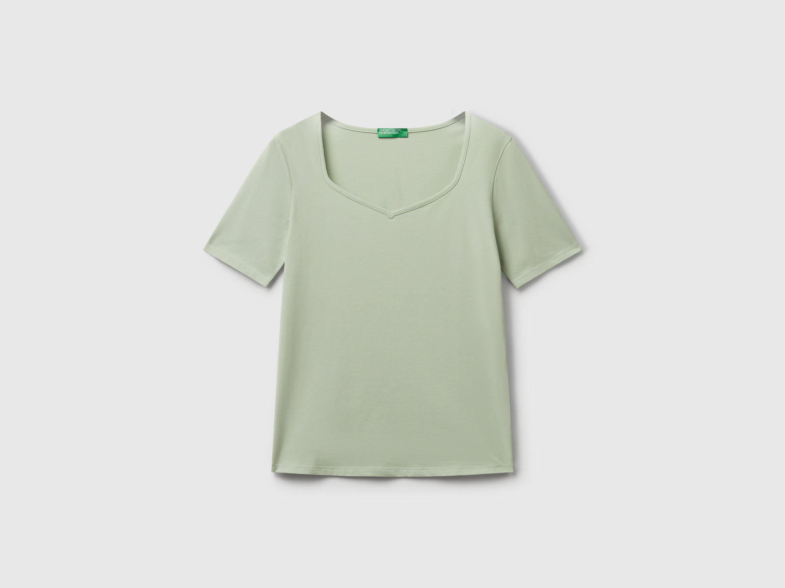 T-shirt slim fit da donna verde chiaro | Benetton Outlet