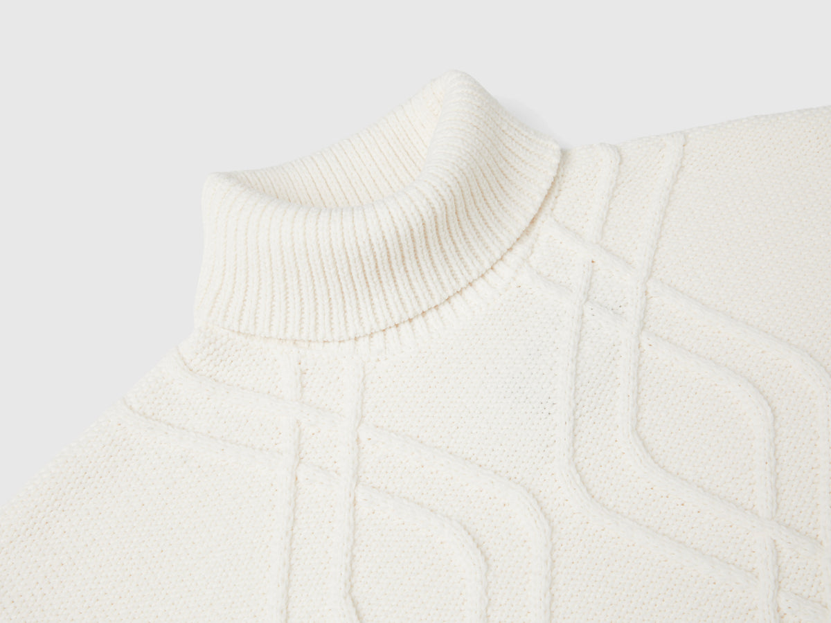 Maglia dolcevita a losanghe