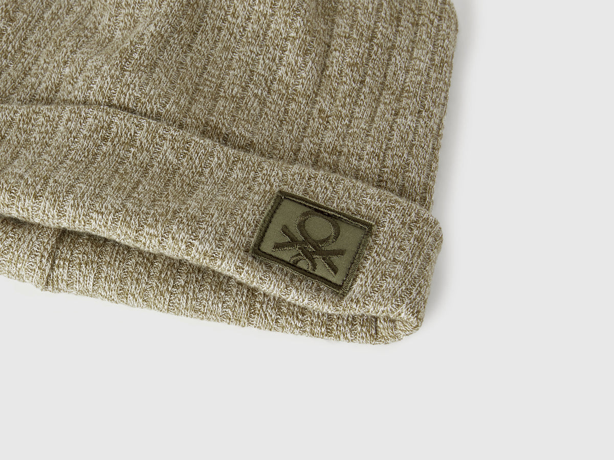 Cappello in misto viscosa stretch