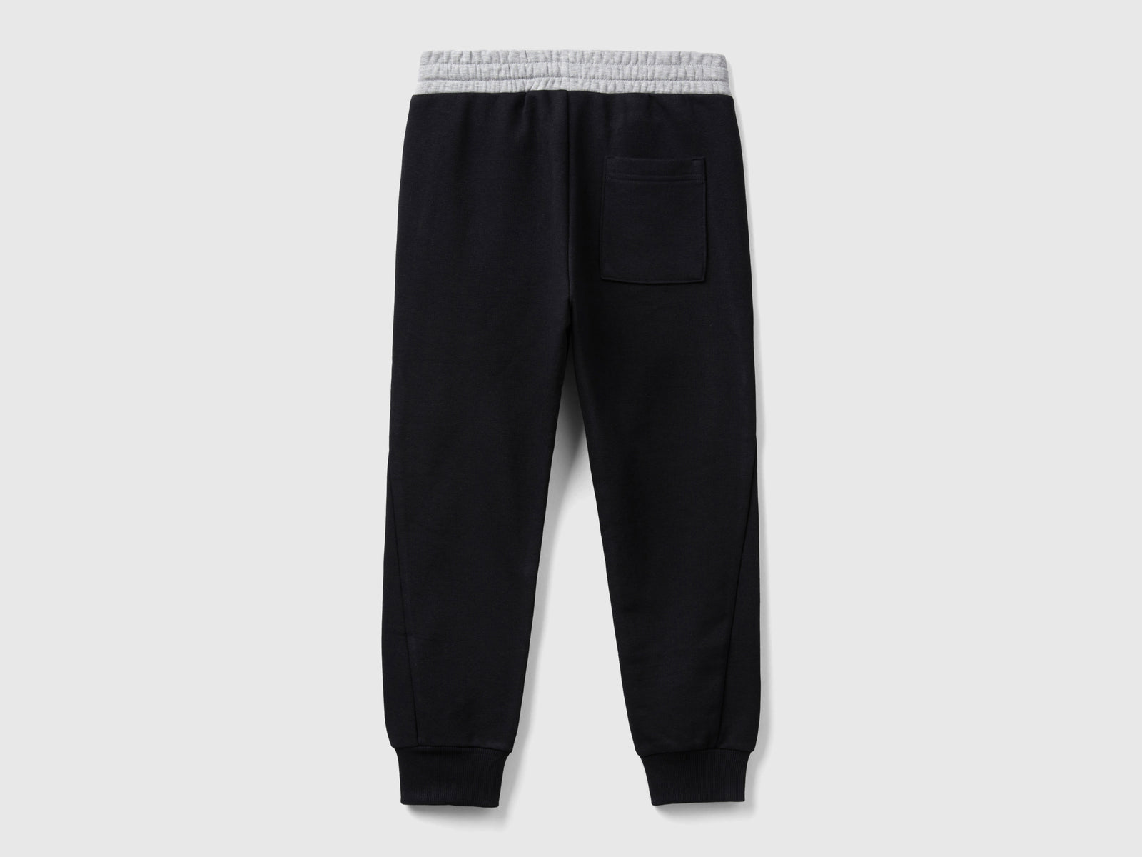 Joggers con coulisse da bambino nero 2 | Benetton Outlet