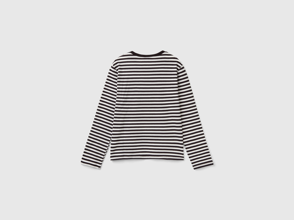 T-shirt Mercoledì Addams a righe e