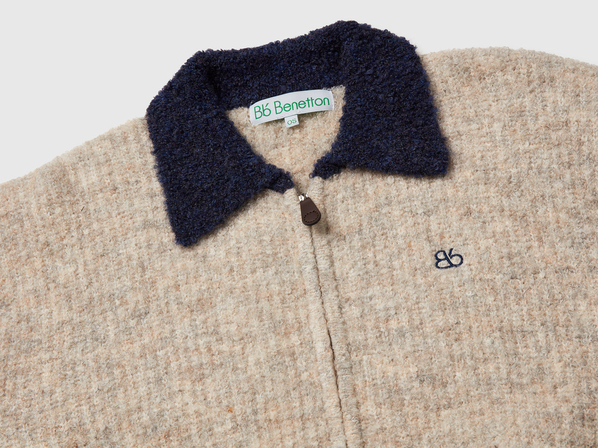 Cardigan con colletto e zip