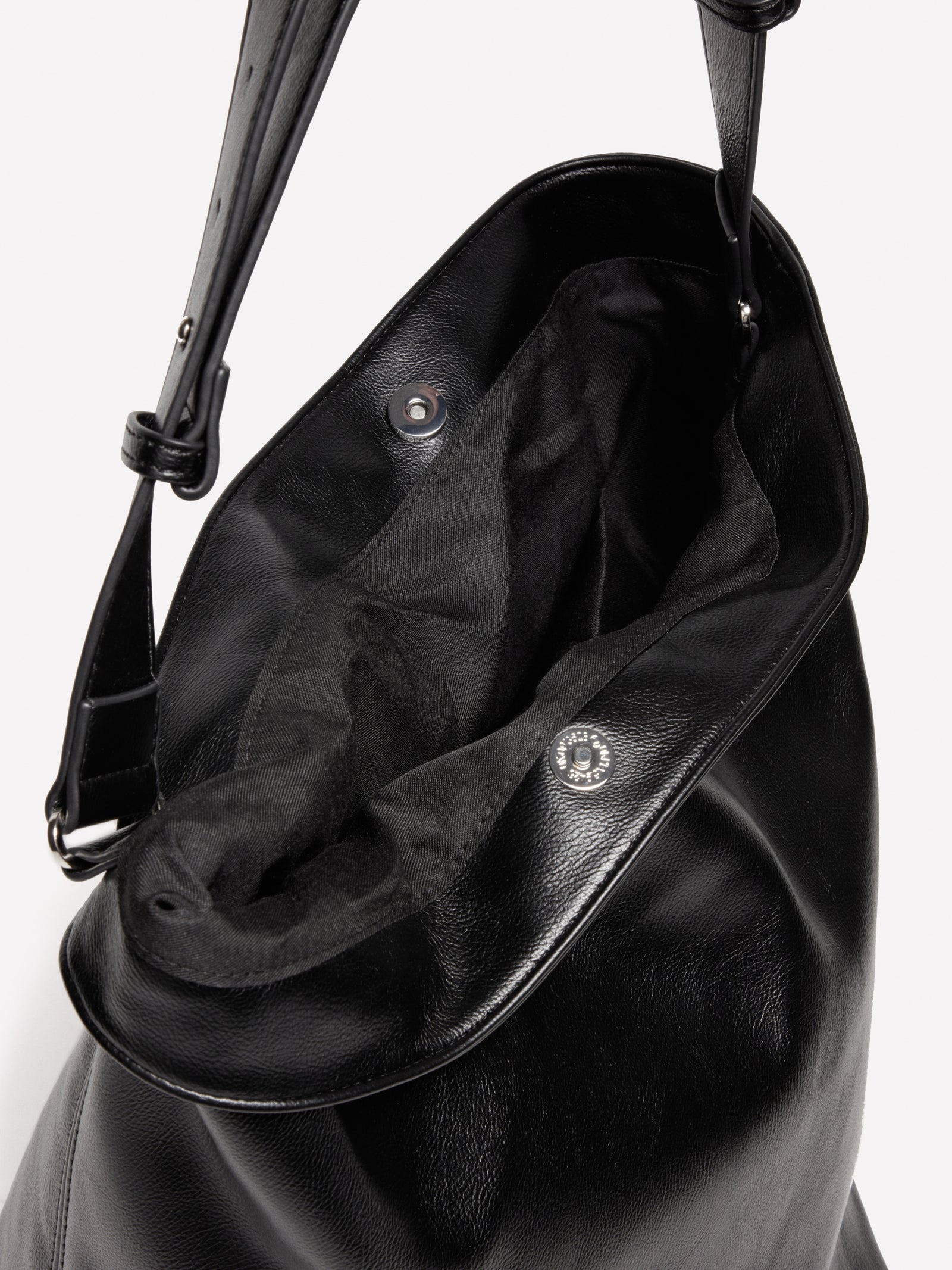 Borsa grande a spalla da donna nero 3 | Sisley Outlet