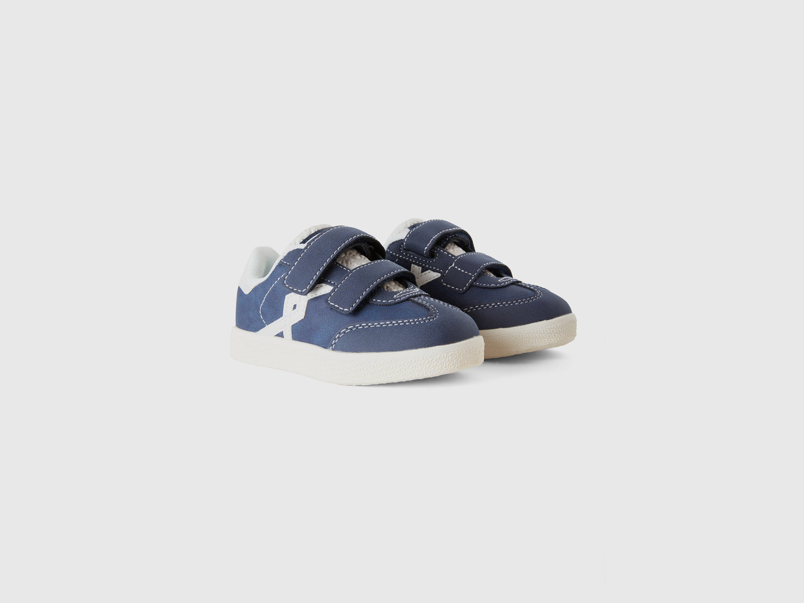 Sneakers in tessuto spalmato da bimbo blu scuro 3 | Benetton Outlet