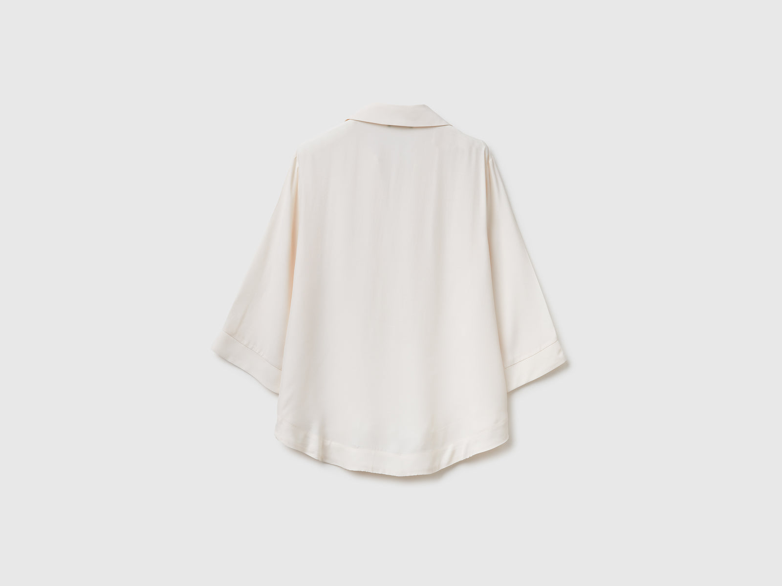 Blusa ampia 100% viscosa da donna bianco panna 2 | Benetton Outlet