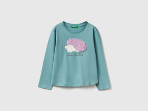 T-shirt con applicazione effetto petali