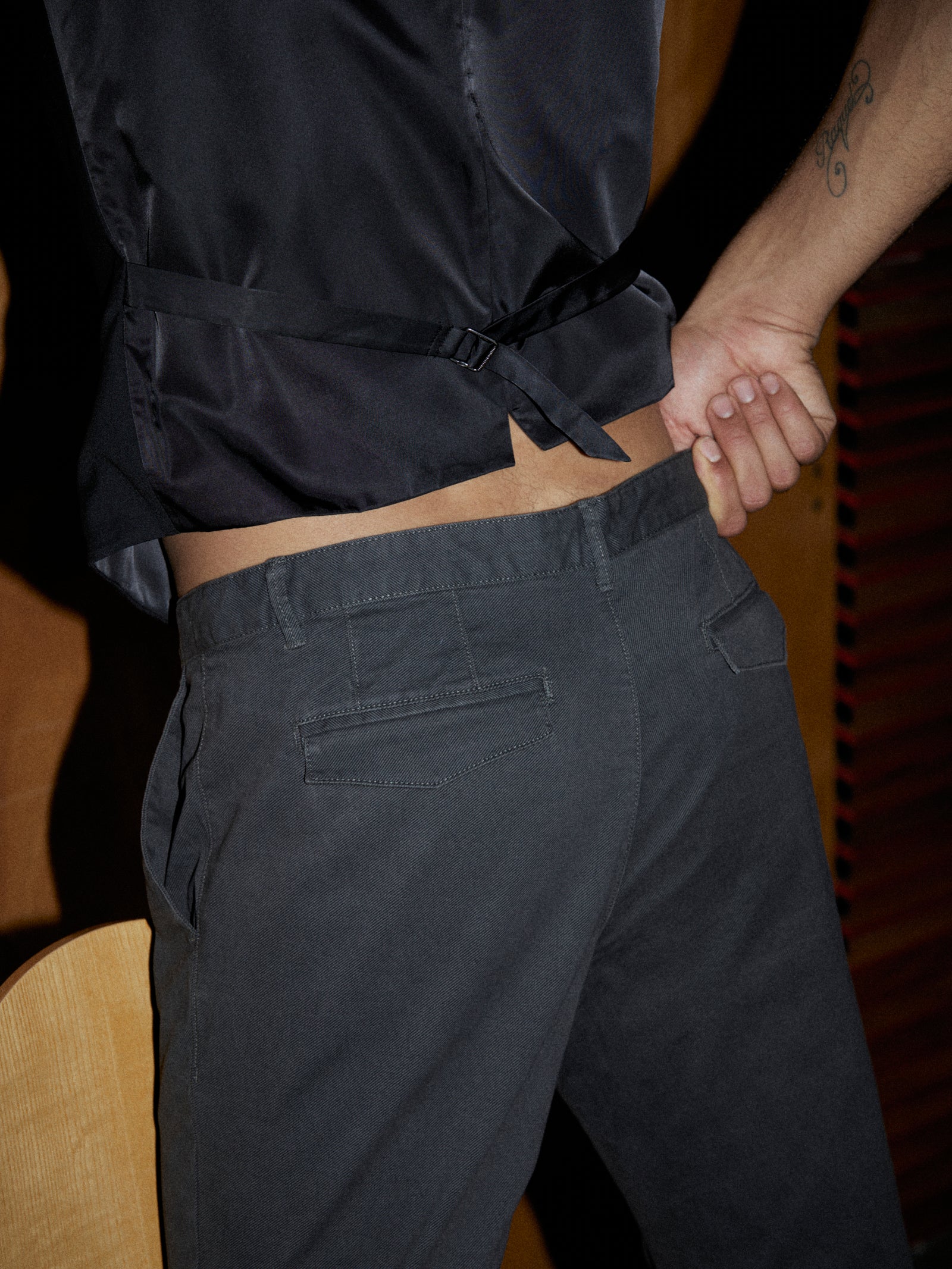 Chino slim fit stampati da uomo nero 2 | Sisley Outlet