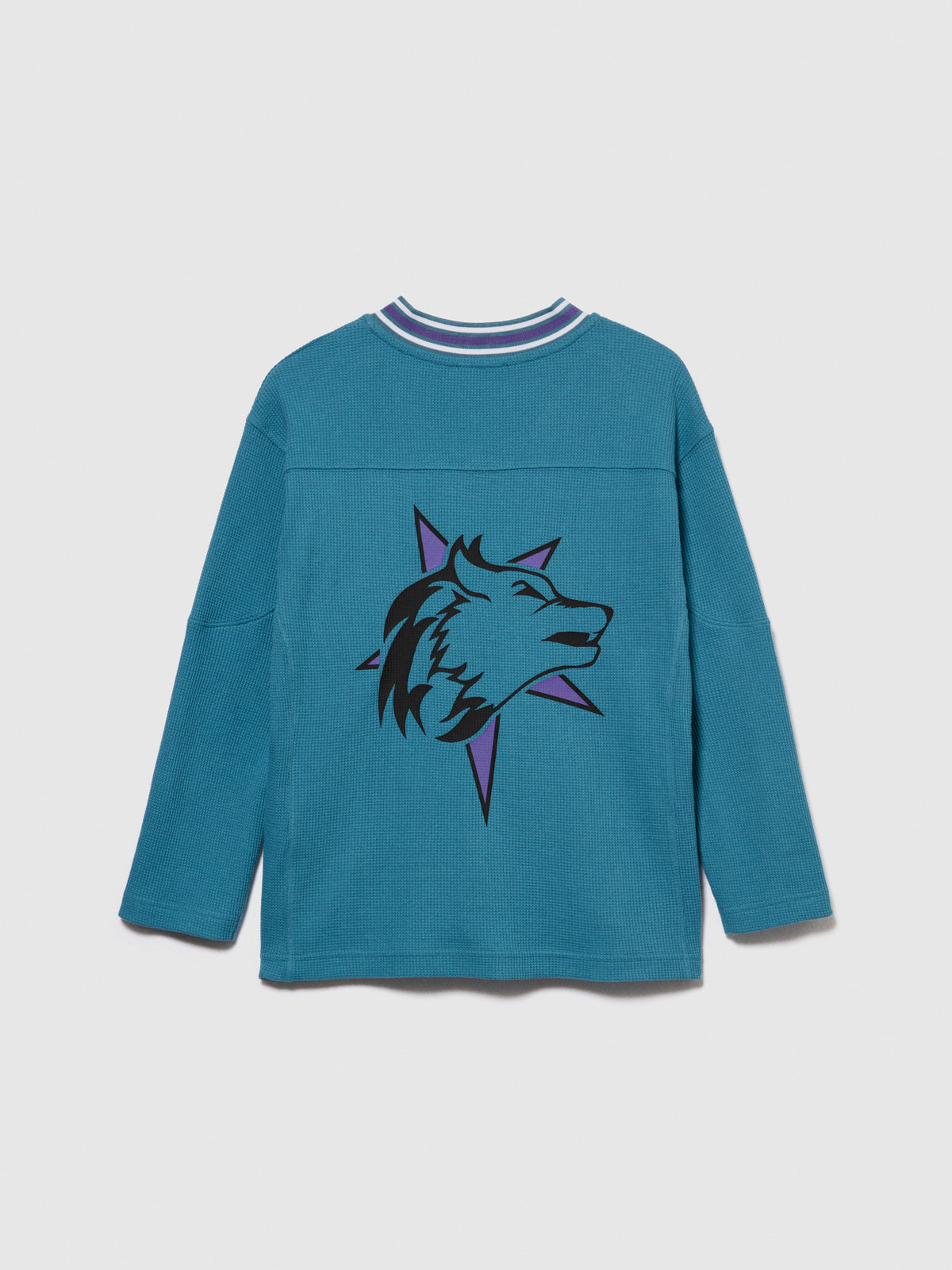 T-shirt over con collo rigato e stampa