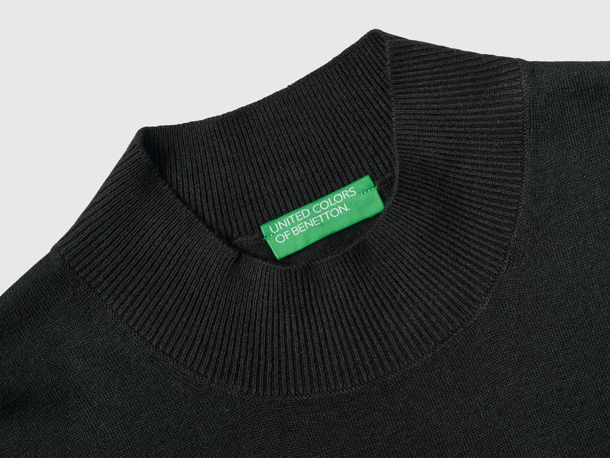 Maglia smanicata in misto viscosa