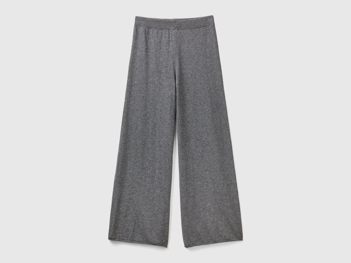 Wide-leg trousers in wool and cashmere blend