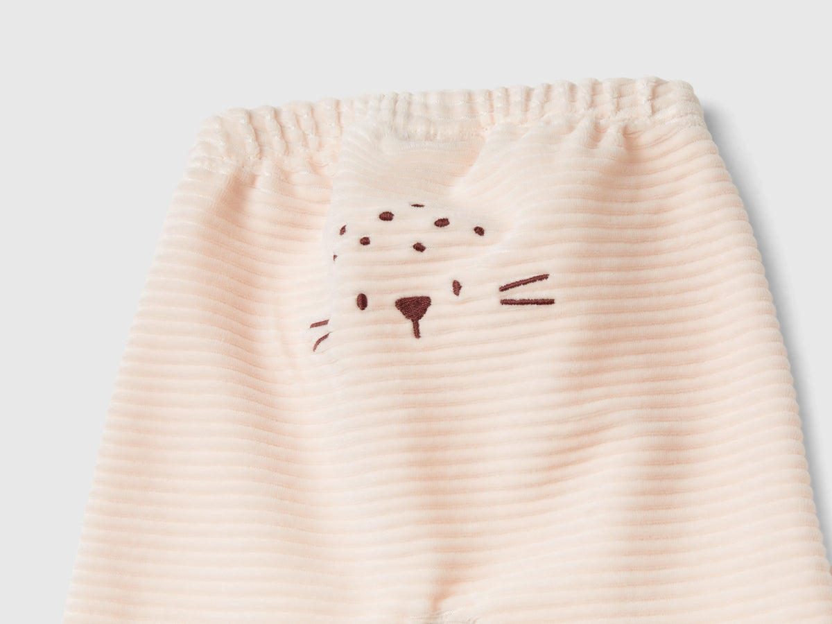 Pantaloni in ciniglia con ricamo