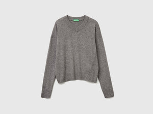 Maglione con scollo a V