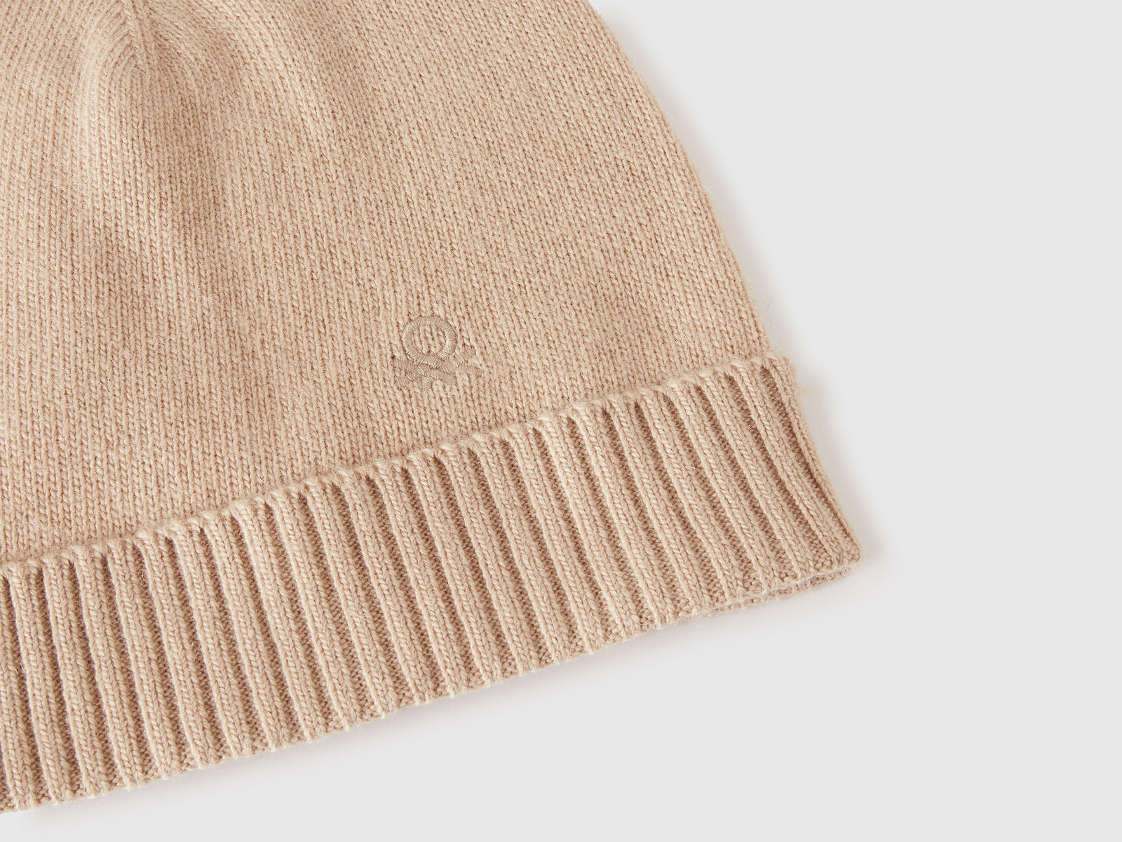 Cappello in misto cashmere da donna beige 3 | Benetton Outlet