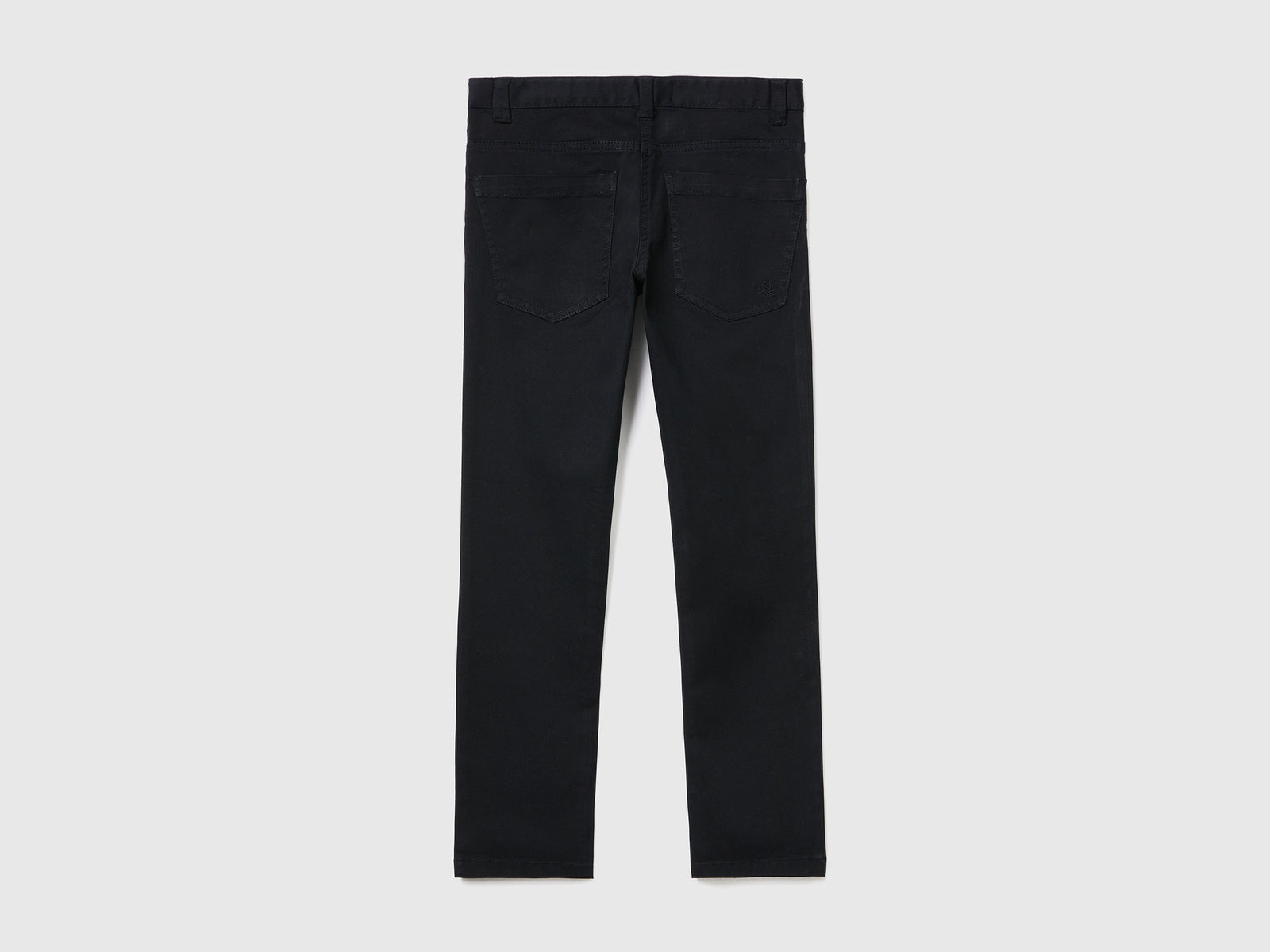 Pantaloni slim fit cinque tasche da bambino nero 2 | Benetton Outlet