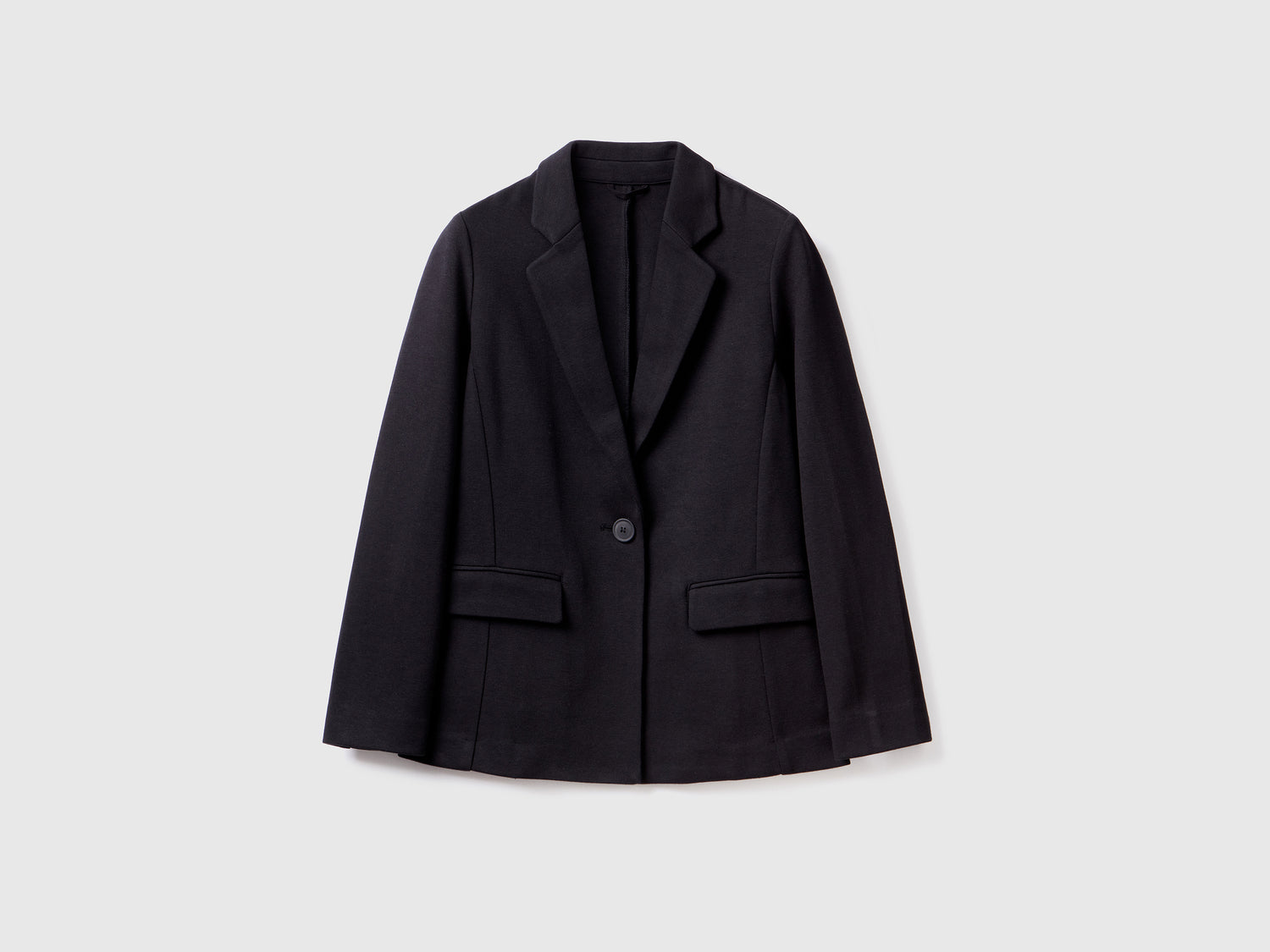 Blazer sciancrato con tasche da donna nero | Benetton Outlet
