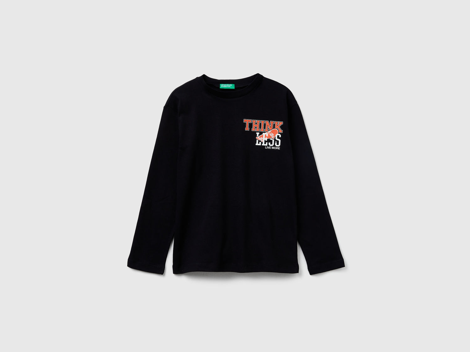 T-shirt con stampa da bambino nero | Benetton Outlet