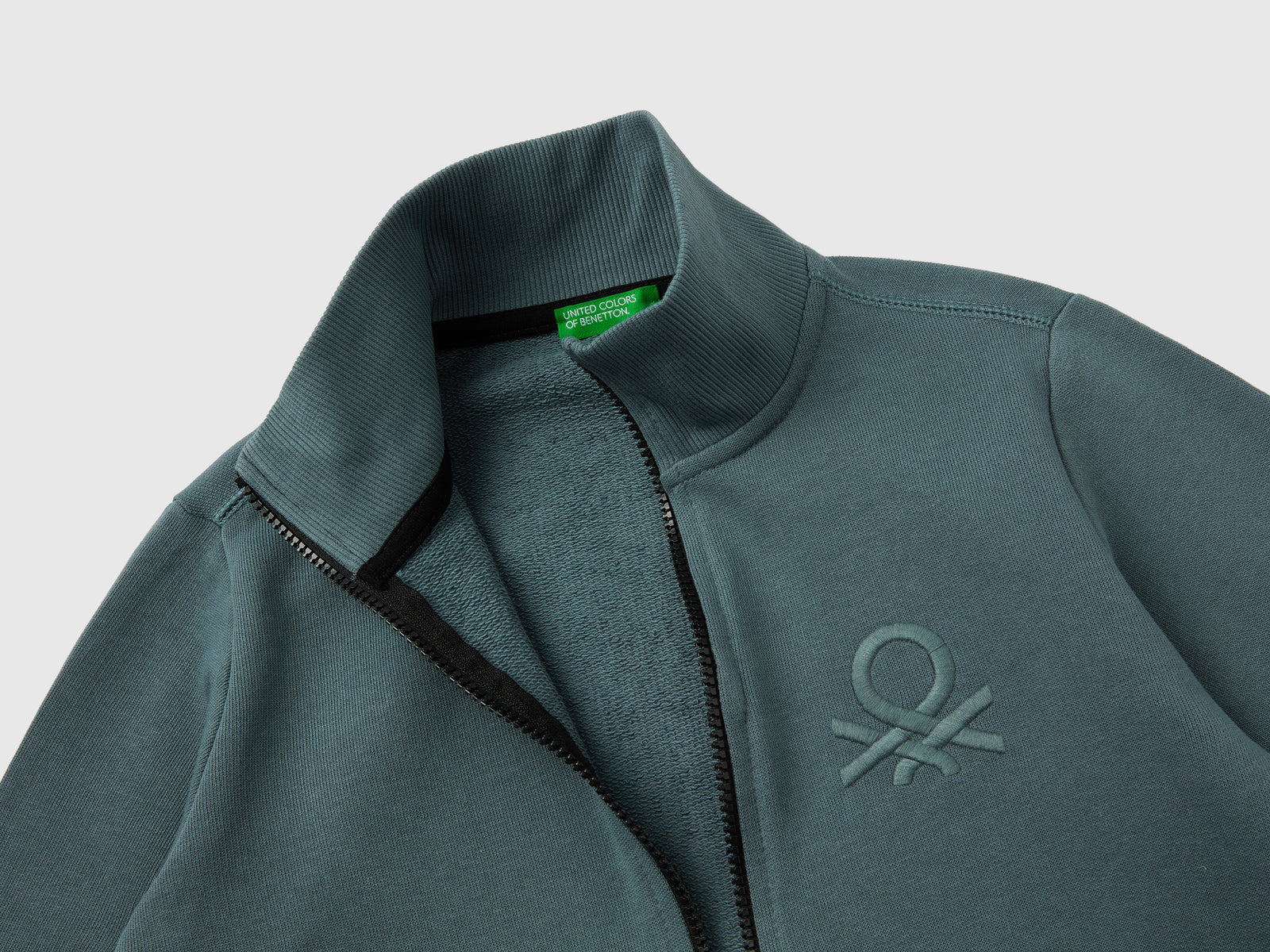 Felpa con zip in puro cotone da bambino grigio scuro 2 | Benetton Outlet