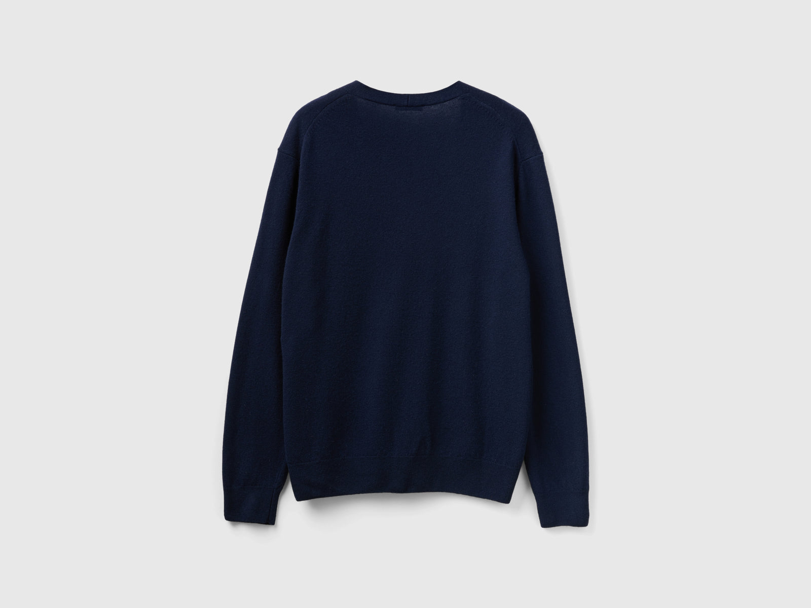 Cardigan scollo a V in pura lana Merino da uomo blu scuro 2 | Benetton Outlet