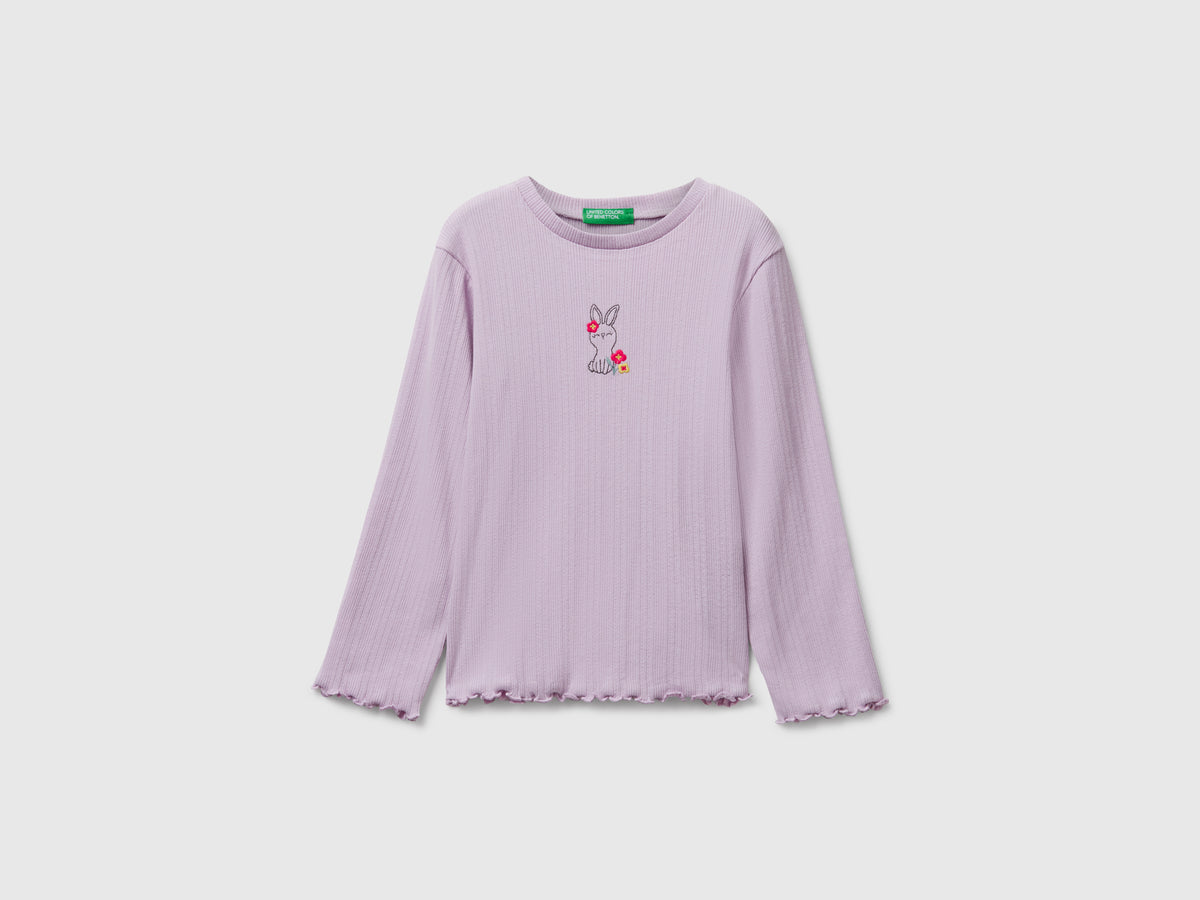 T-shirt con ricamo
