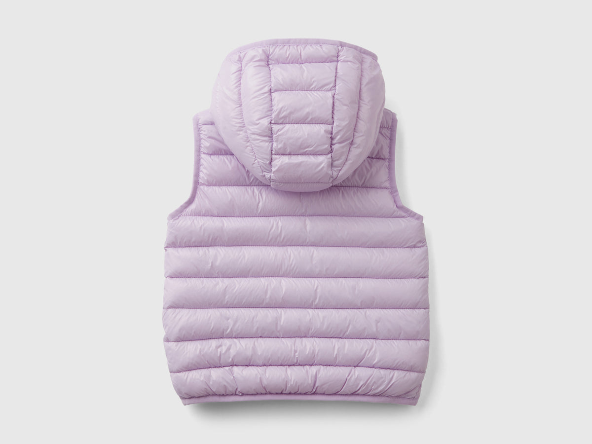 Gilet imbottito con cappuccio