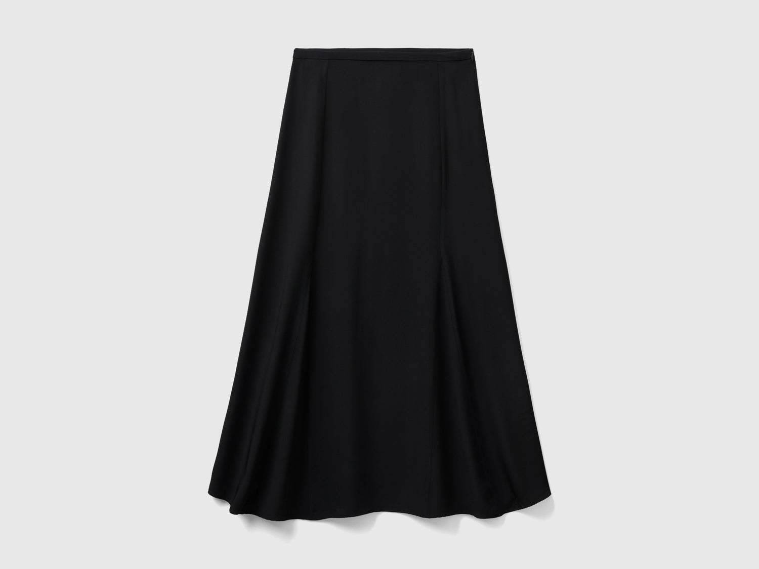 Gonna in satin da donna nero | Benetton Outlet
