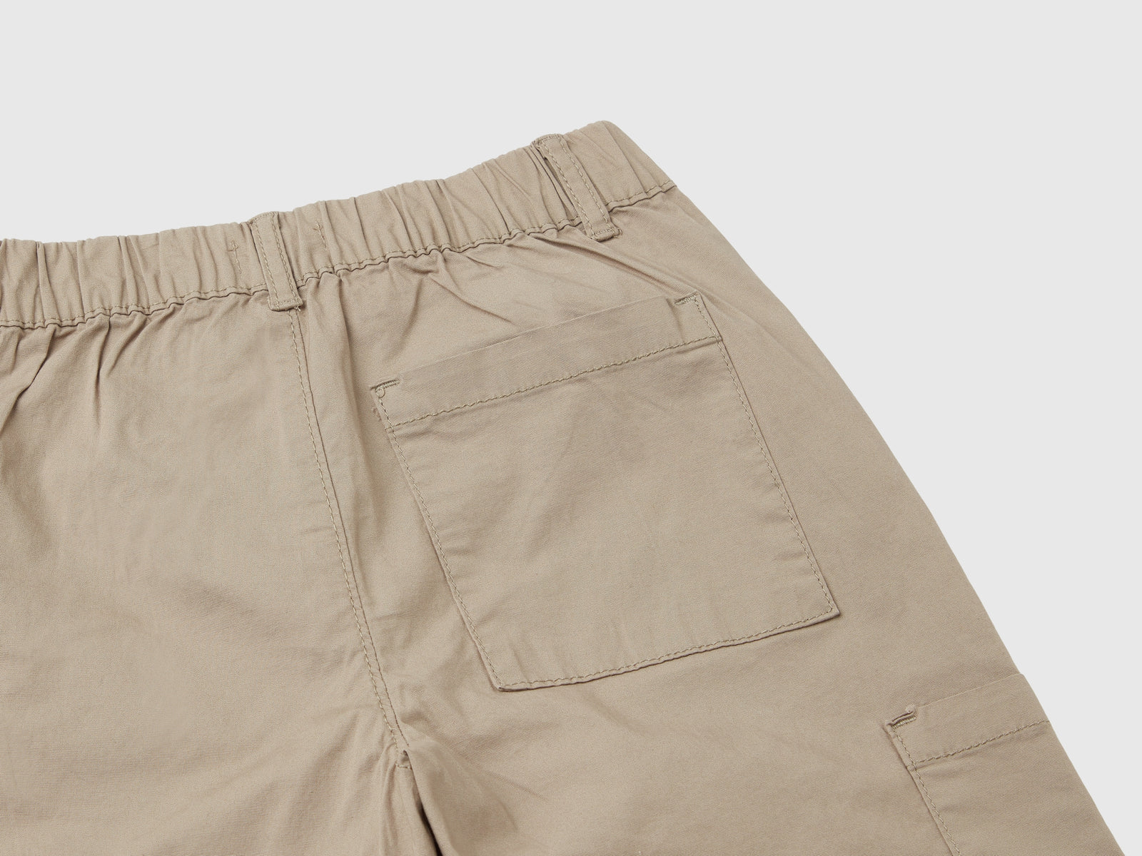 Pantaloni parachute in cotone stretch da bimbo beige 2 | Benetton Outlet