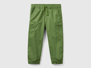 Pantaloni cargo con coulisse